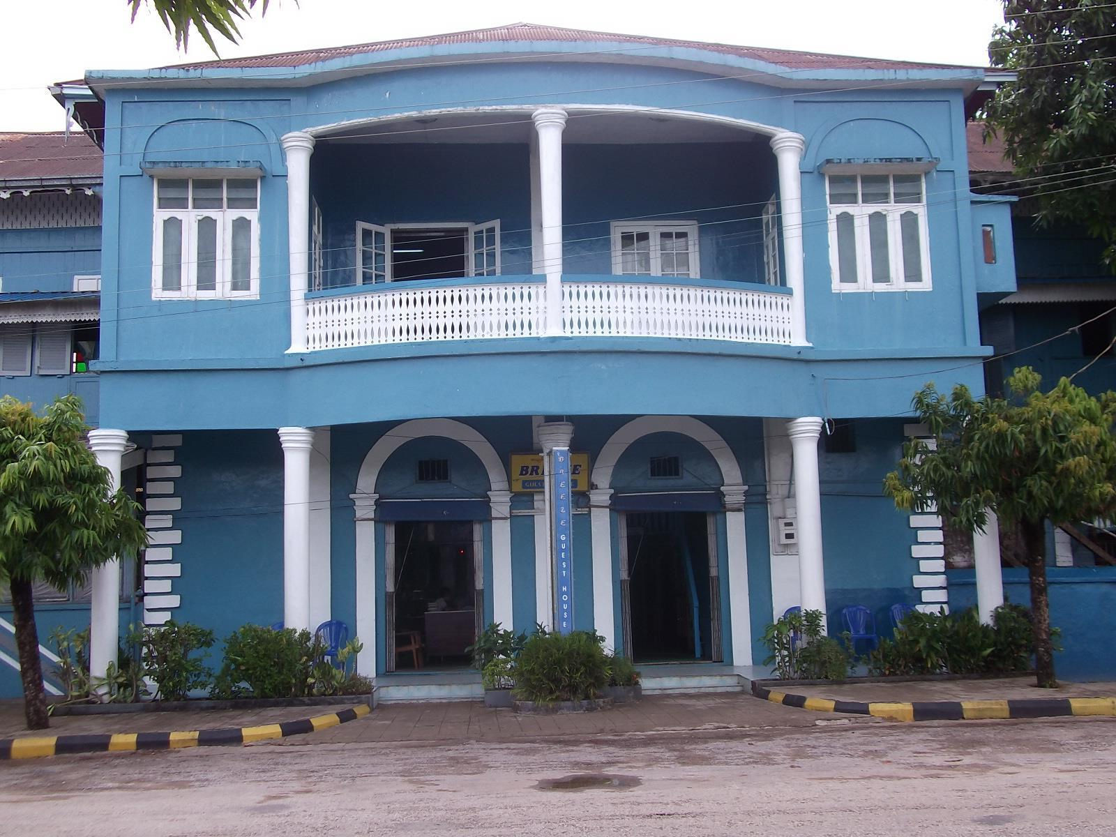 Breeze Guest House Maulmyine Ngoại thất bức ảnh