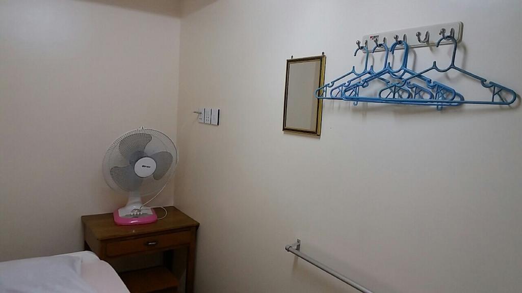 Breeze Guest House Maulmyine Ngoại thất bức ảnh