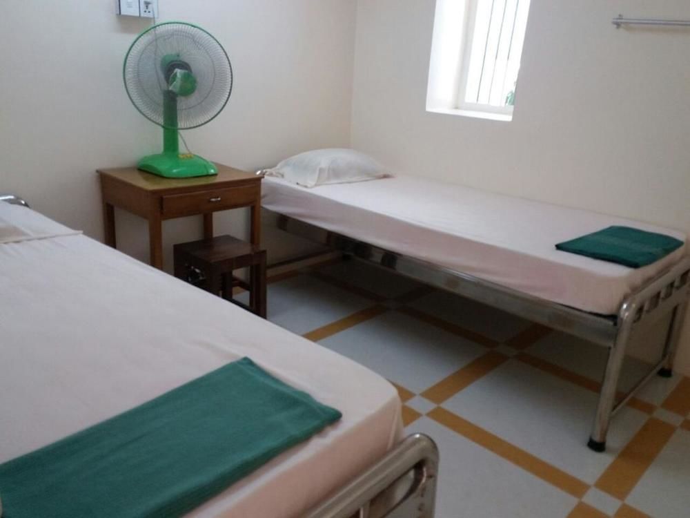 Breeze Guest House Maulmyine Ngoại thất bức ảnh